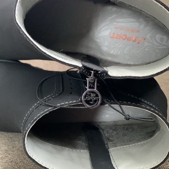 JSport by Jambu Jenna Booties - Size 10M - Picture 4 of 5